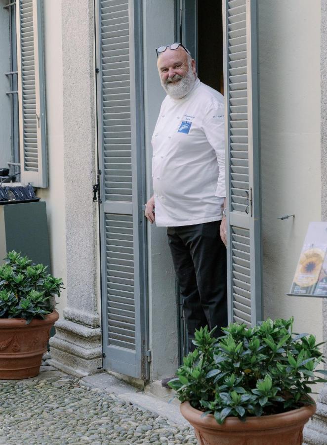 Caffe Delle Rose Les Chambres Verbania Eksteriør billede
