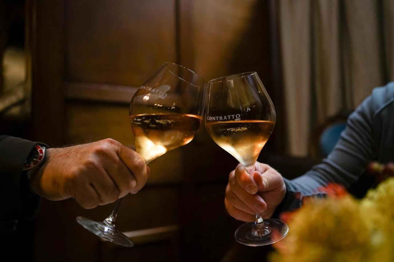 Caffe Delle Rose Les Chambres Verbania Eksteriør billede